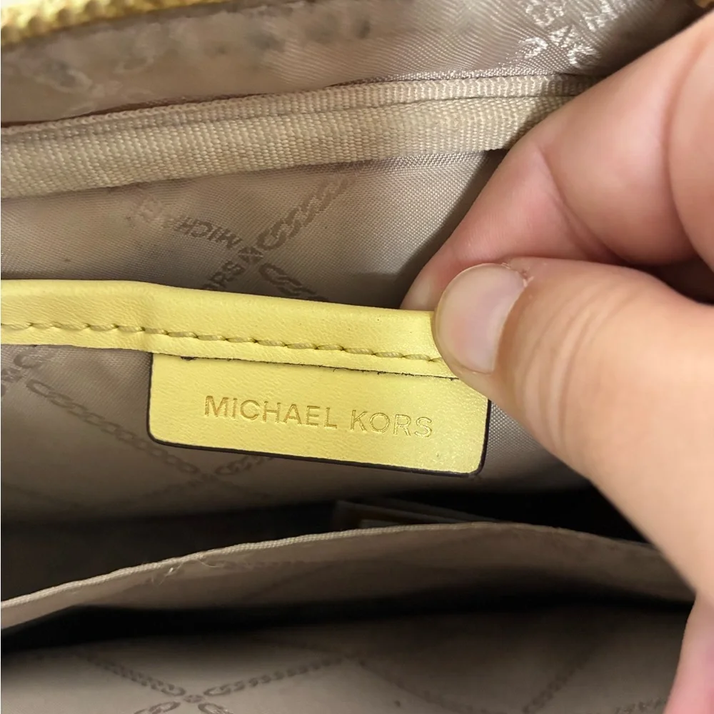 Michael Kors Jet Set Large Signature Logo Crossbody Bag Daisy Yellow New Classic